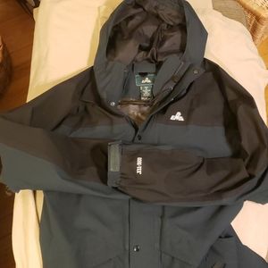 Gore-tex° EMS waterproof jacket